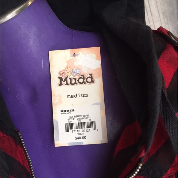 This 'checkered' little jacket is so Darling❣️ - Picture 4 of 4