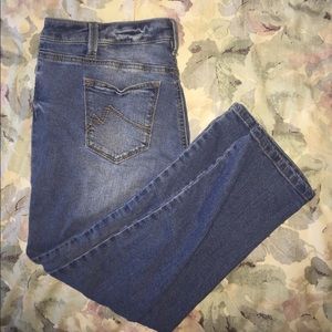 Max Jeans Lightwash Capri