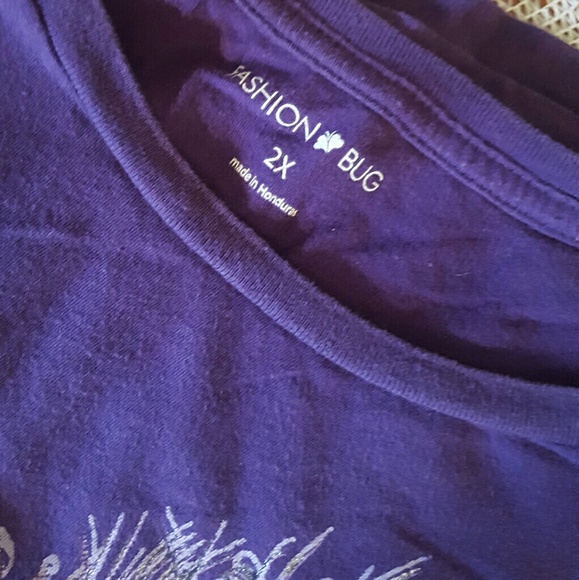 Fashion Bug t-shirt - Picture 4 of 4