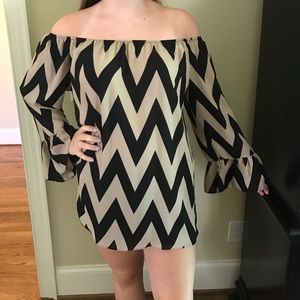 Flowy Chevron Top