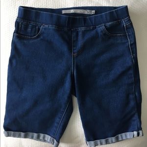 Tractr Girls Elastic Waist Denim Jegging Shorts