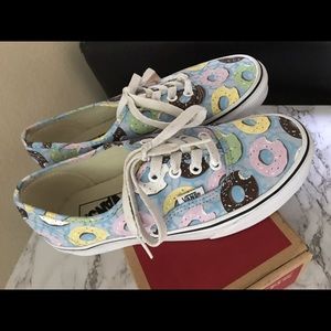 DONUT VANS