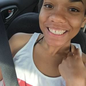 Meet your Posher, Farasha