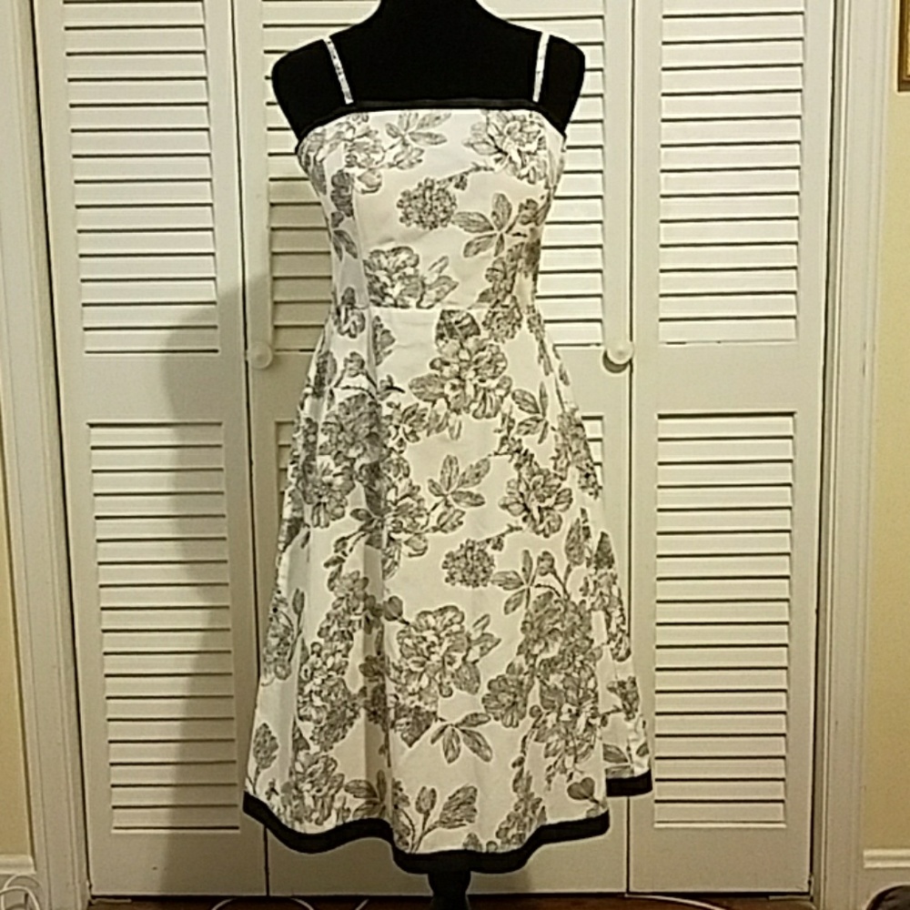 Dress Barn white w/black floral sundress