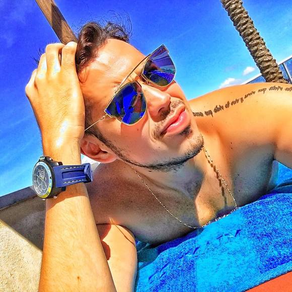 Meet your Posher, Christian jose - Picture 1 of 1