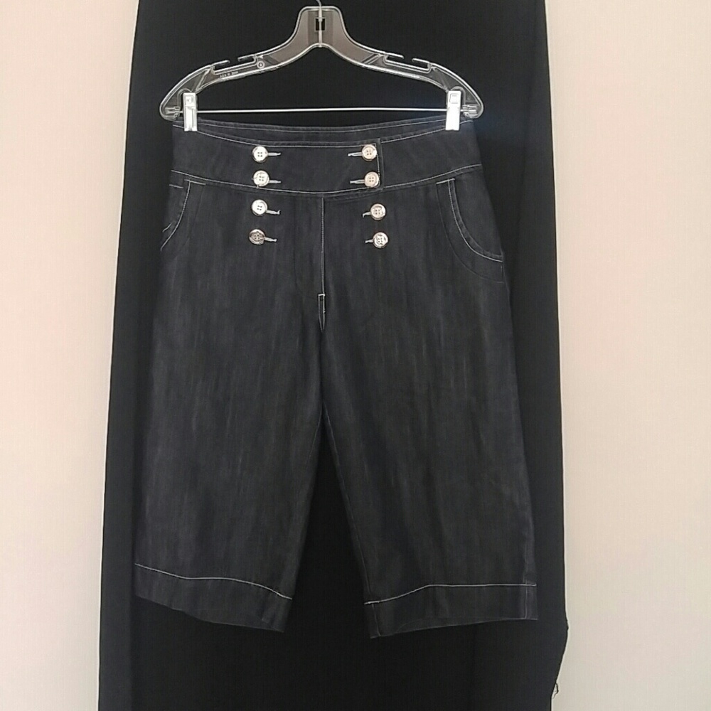 Baccini Sailor wide leg capri pant