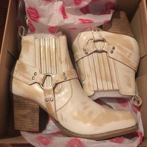 matisse jasmin bootie