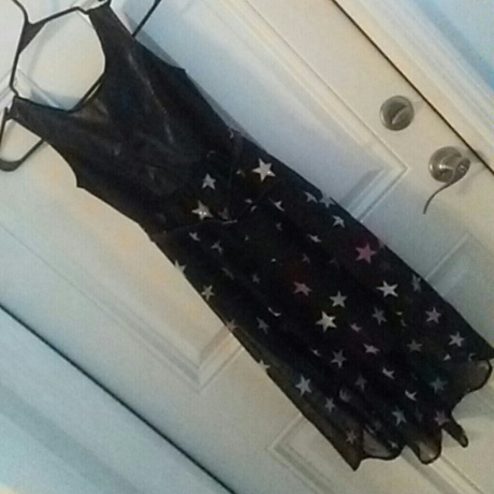 Super cute girls dress