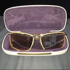 Stella McCarthy sunglasses