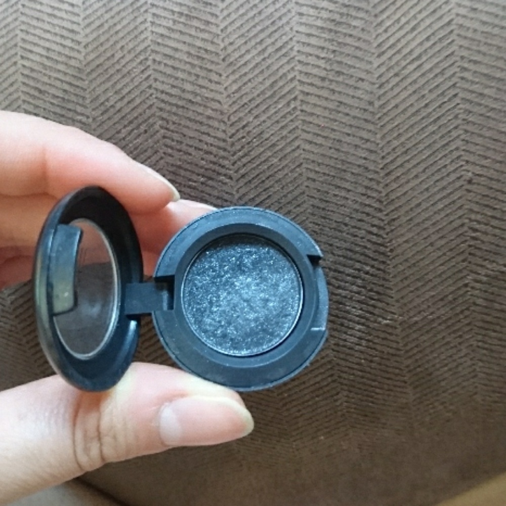 Mac Black Tied eyeshadow