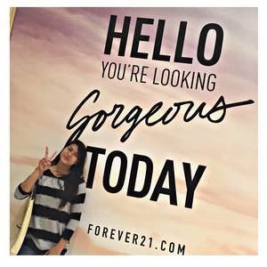 Meet your Posher, Jeysi