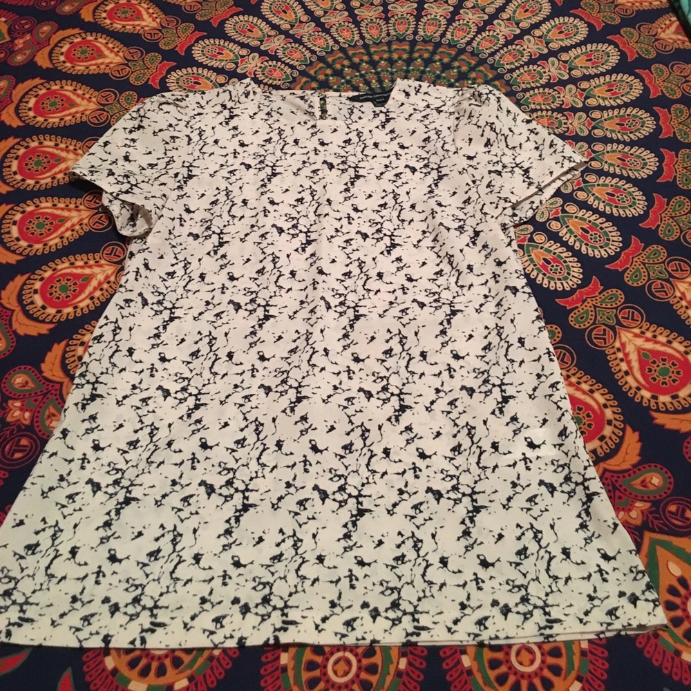 French Connection cute top!