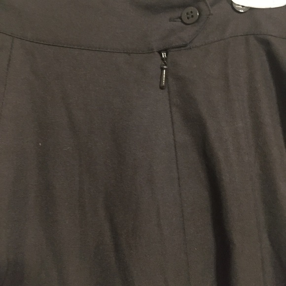 Neiman Marcus Floral Skirt - Picture 4 of 5