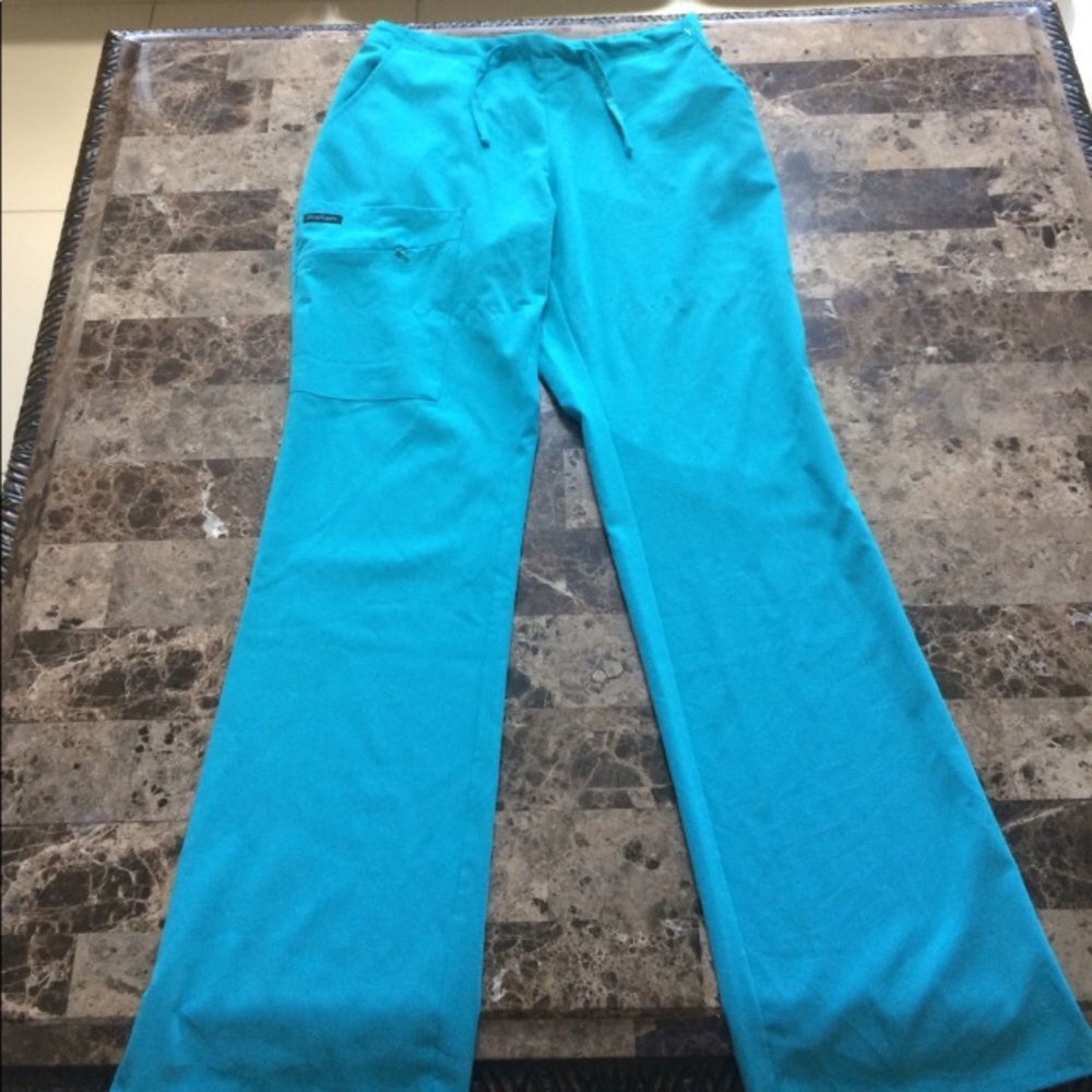 Scrub bottoms