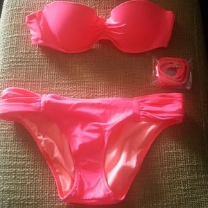 Victoria's Secret hot pink bikini