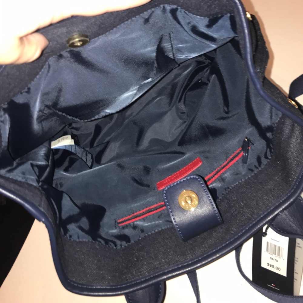 Tommy Hilfiger Convertible Bag - Picture 5 of 7