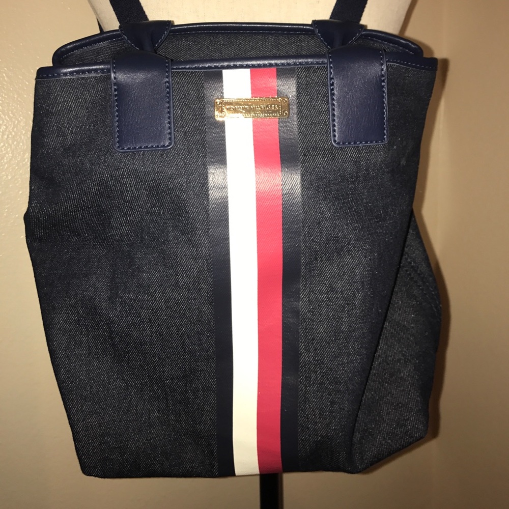 Tommy Hilfiger Convertible Bag - Picture 6 of 7
