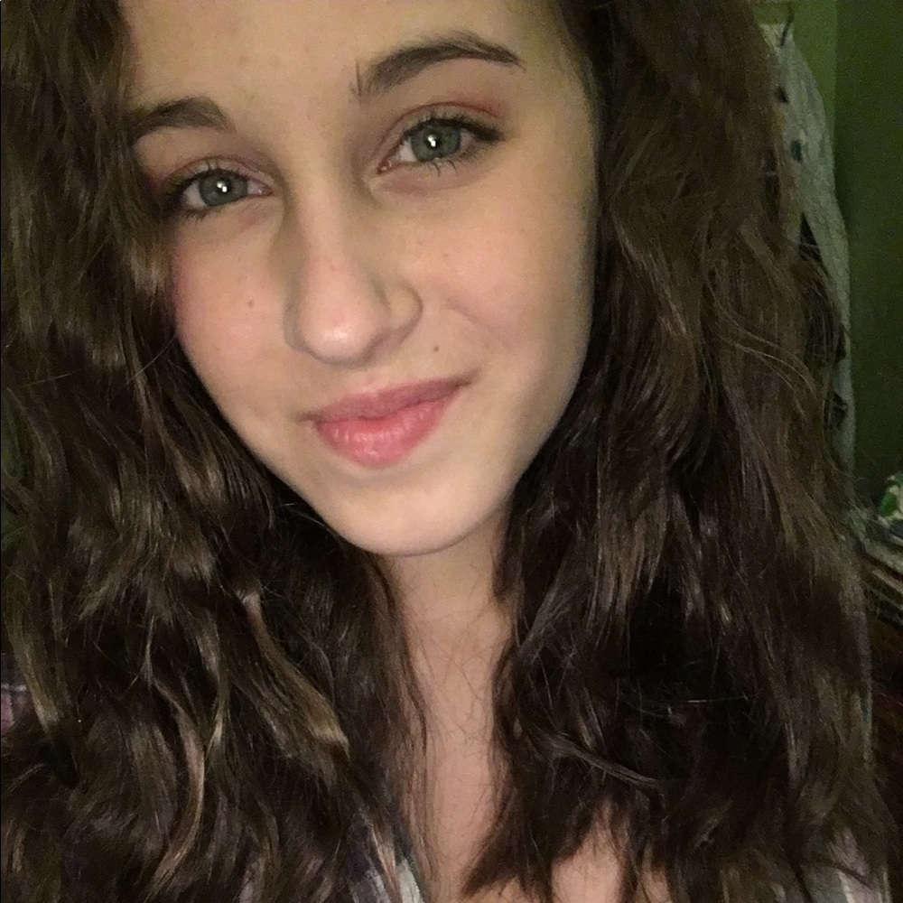 Meet your Posher, Allie