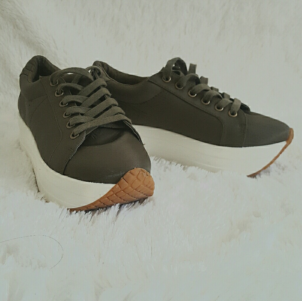 Steve Madden platforms