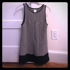 Black and white sophisticated patterned dress