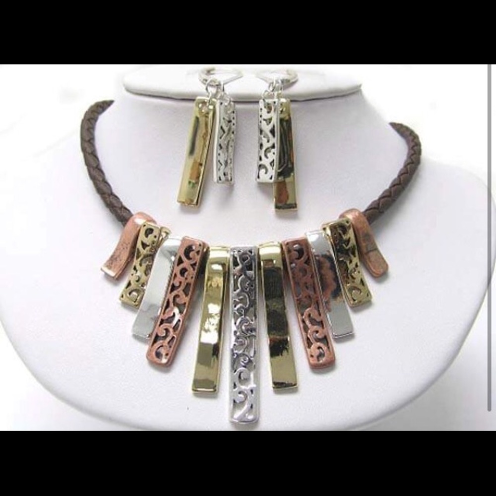 TRIBAL POLISHED COPPER/GOLD/SILVER NECKLACE SET