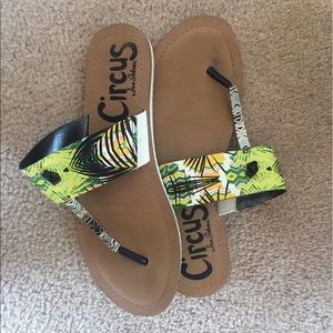 Size 8.5 'Circus by Sam Edelman' sandals