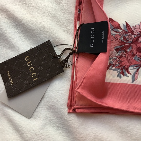 Gucci Scarf - Picture 4 of 6