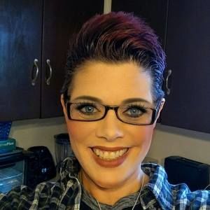 Meet your Posher, Renee