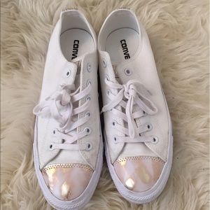 Metallic Toe Converse in White