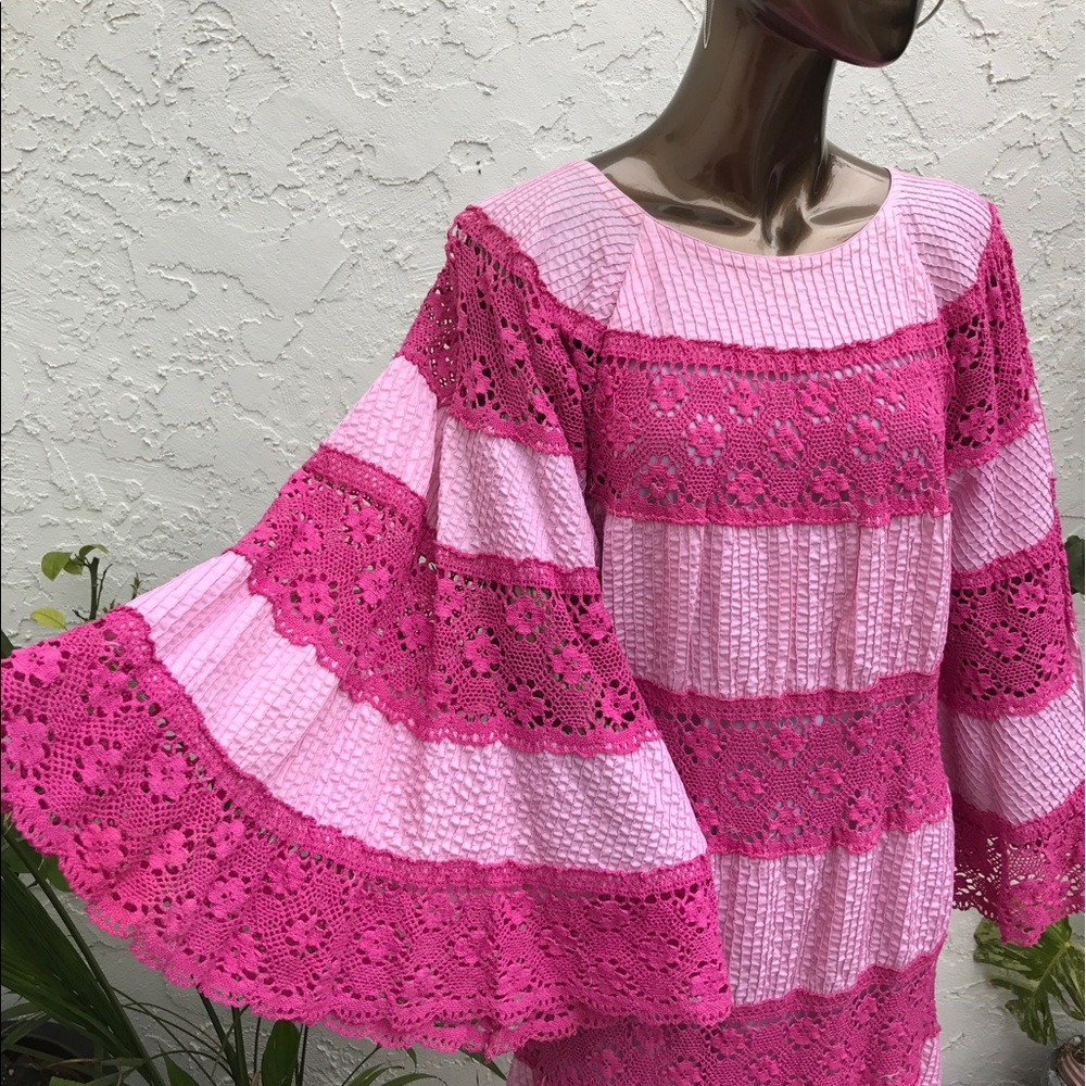 Vintage 70s Crochet Maxi Dress // boho bohemian