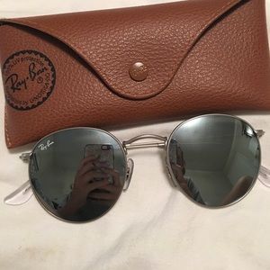 Ray Ban Silver Mirror Round sunglasses