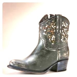 Women's Frye boots Sz 7