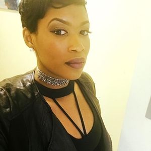 Meet your Posher, Kay