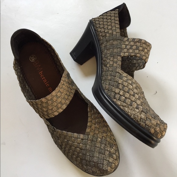 bernie mev. Shoes - EUC Bernie Mev heels