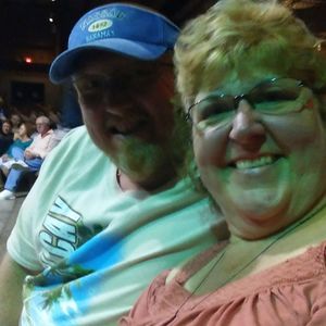 Meet your Posher, Joy