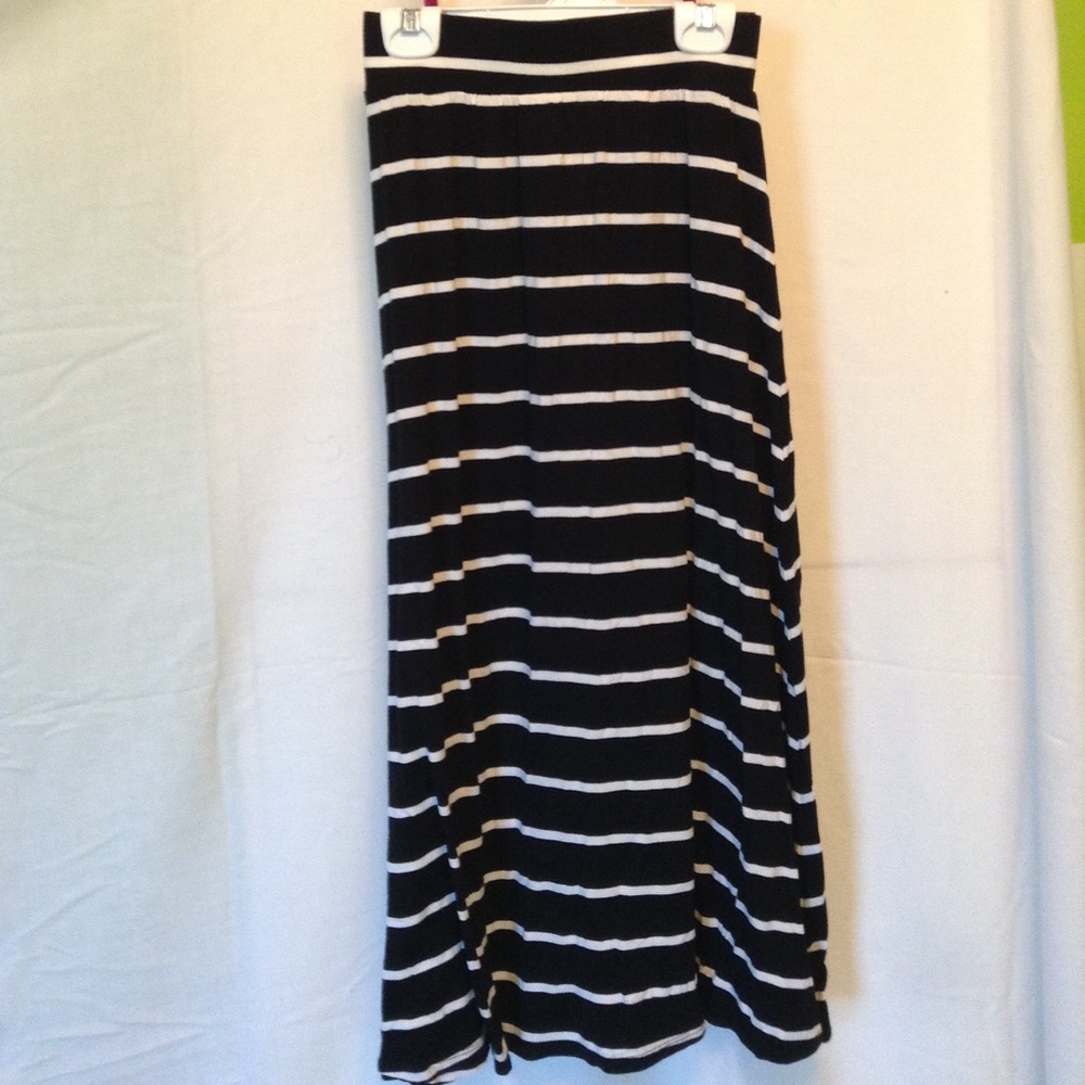 Girls maxi skirt
