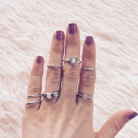 "Baja" ll Silver Moonstone Midi Ring Set 💍 - Picture 2 of 3