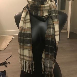 Scarf