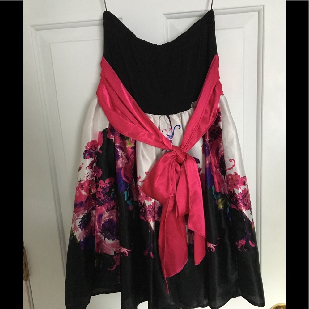 Strapless Silk Floral Cocktail Dress - Picture 2 of 6