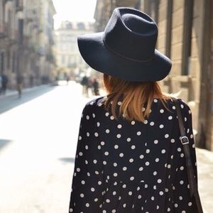Zara Tops - Zara Dot Blouse Zara Tops - Zara Dot Blouse