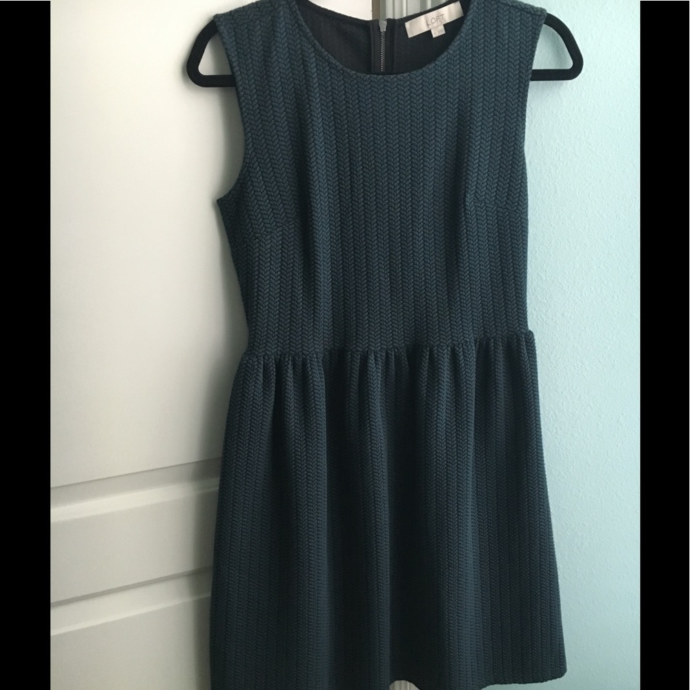 Ann Taylor Loft Textured Sheath Dress NWOT