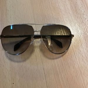 Alexander McQueen brand new aviators!!! Authentic