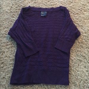 American Eagle sweater