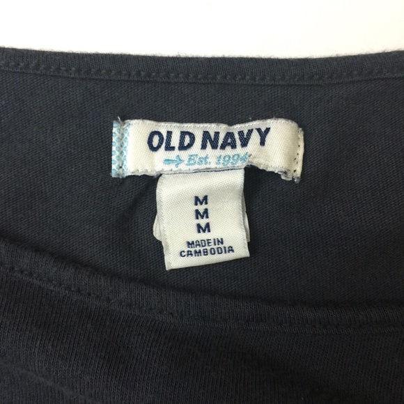 Long Sleeve Arrow Graphic Tee - Picture 5 of 6