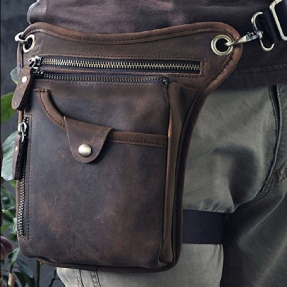 Unisex Leather fanny pack/ men's purse.