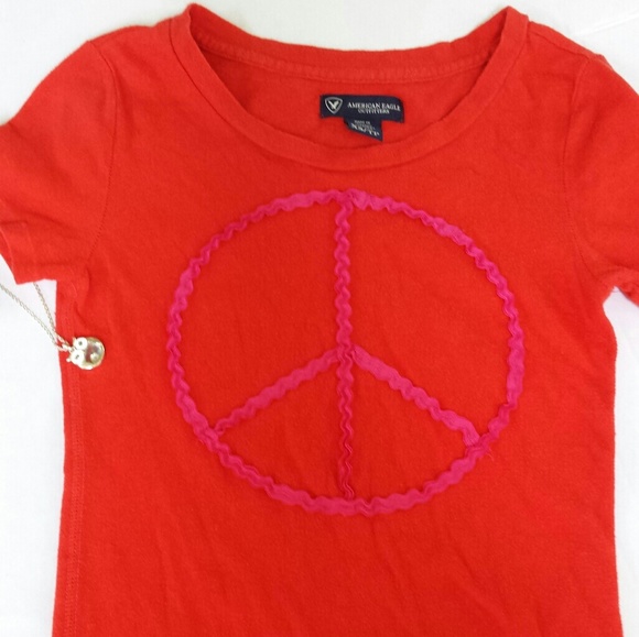 AE Peace Tee Red Magenta Juniors Womens XS - Picture 5 of 7