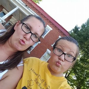 Meet your Posher, Elisaannmarie