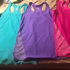 Workout tops
