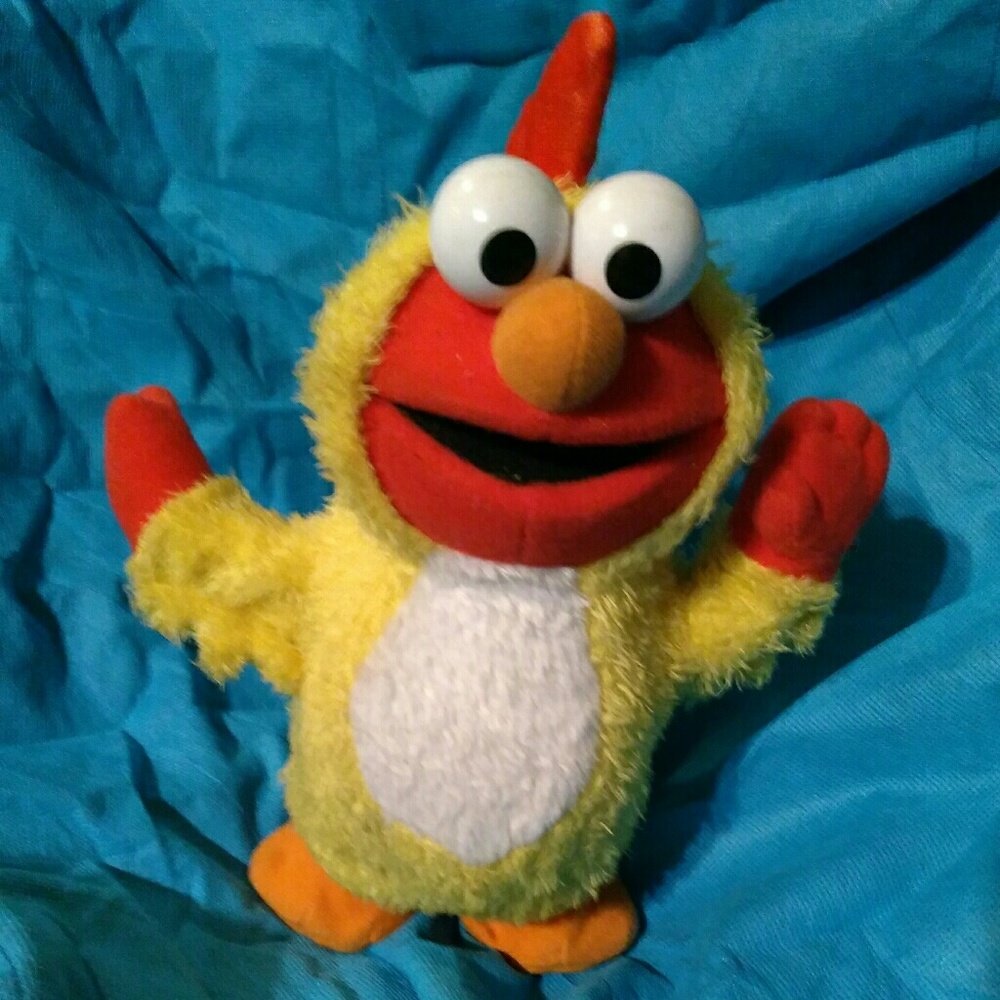 Chicken dance elmo
