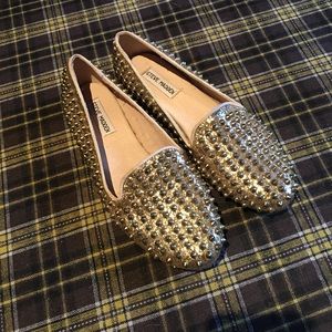 Steve Maddan gold spikey slip on shoes